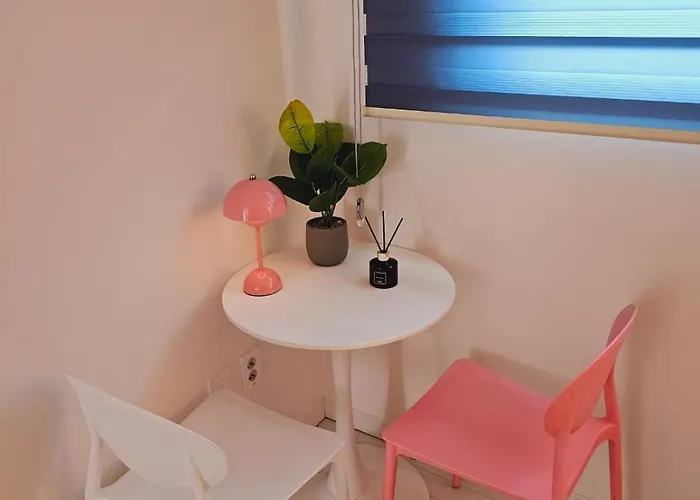 アパート Urban Terrace House