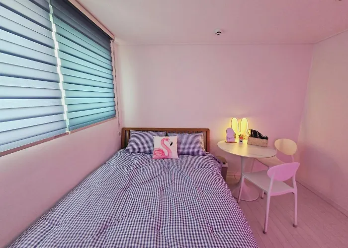 Urban Terrace House *
